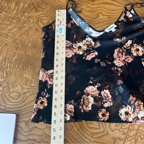 L'AGENCE Romantic Silk Black and Pink Floral Camisole.  Like New.  Size Medium. - Picture 8 of 9